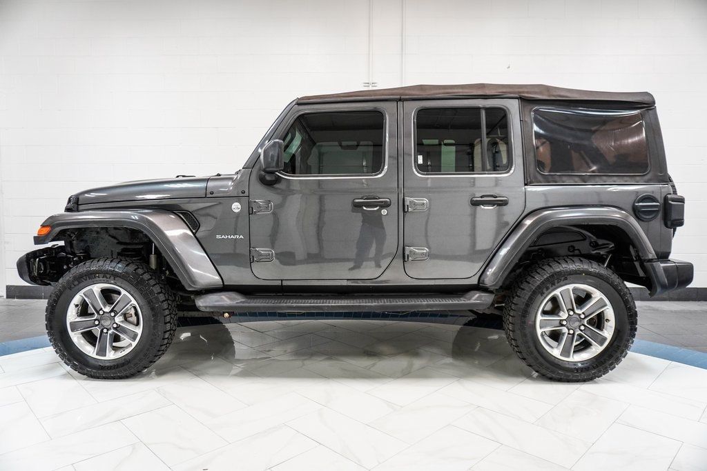 2018 Jeep Wrangler Unlimited Sahara photo 5