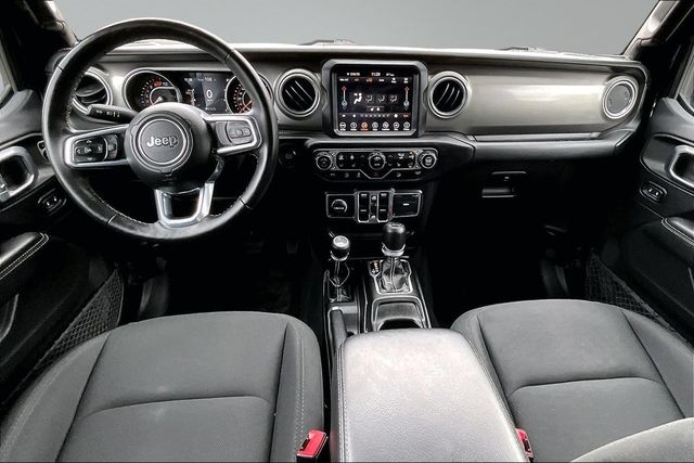 2018 Jeep Wrangler Unlimited Sahara 4x4 - 23054187 - 18