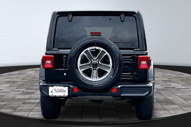 2018 Jeep Wrangler Unlimited Sahara 4x4 - 23054187 - 5