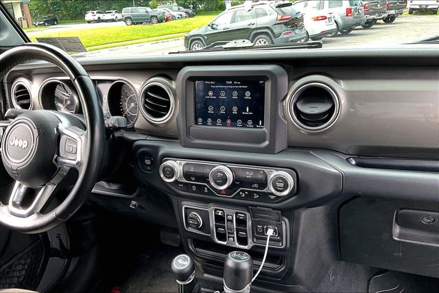 2018 Jeep Wrangler Unlimited Sahara 4x4 - 23070203 - 29
