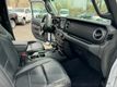 2018 Jeep Wrangler Unlimited Sahara 4x4 - 22408680 - 38