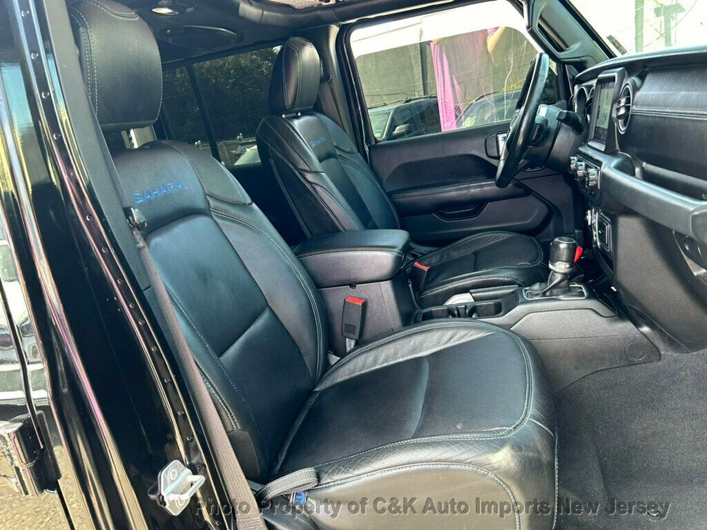2018 Jeep Wrangler Unlimited Sahara photo 21