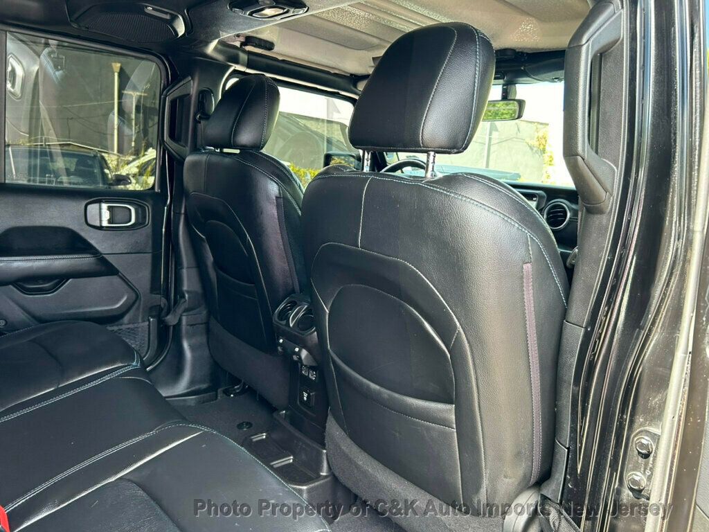 2018 Jeep Wrangler Unlimited Sahara photo 24