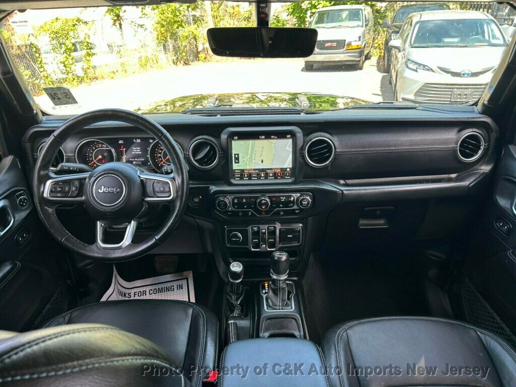 2018 Jeep Wrangler Unlimited Sahara photo 26