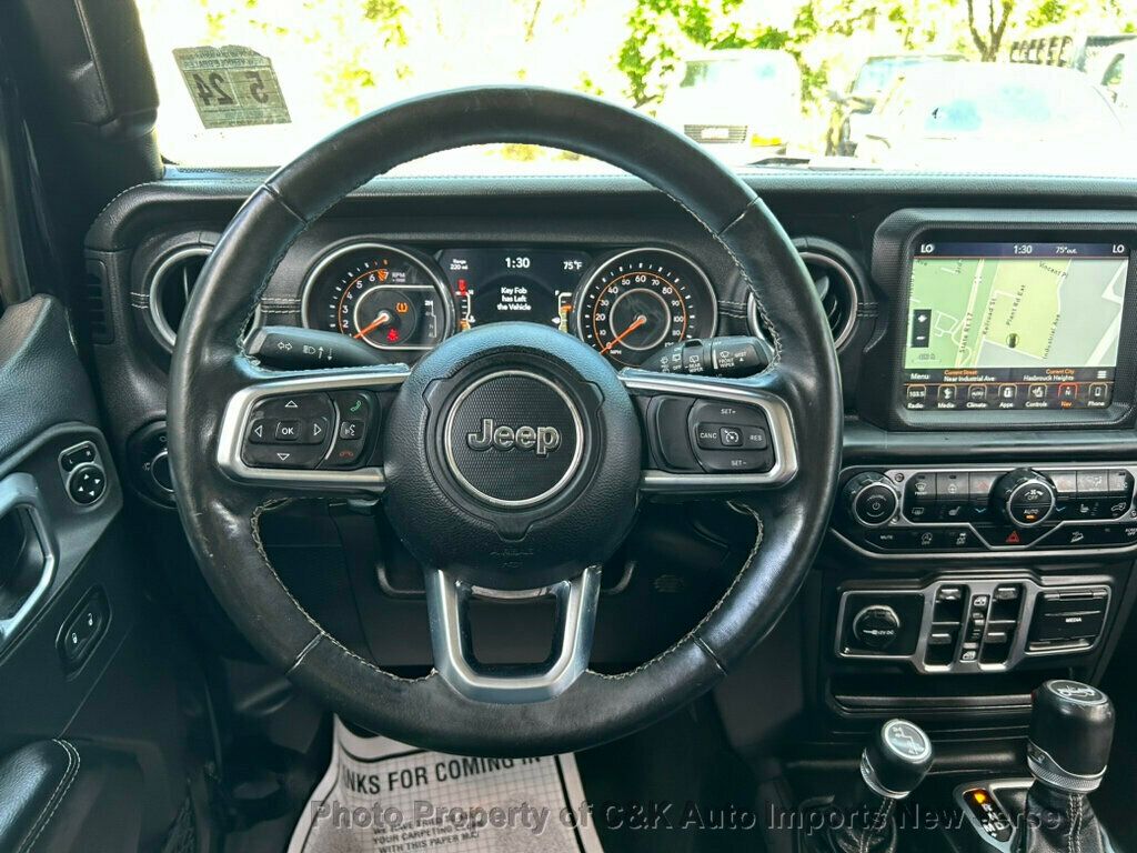 2018 Jeep Wrangler Unlimited Sahara photo 27