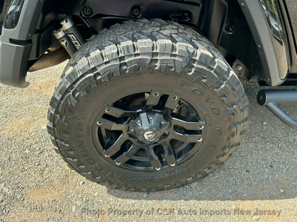 2018 Jeep Wrangler Unlimited Sahara photo 48