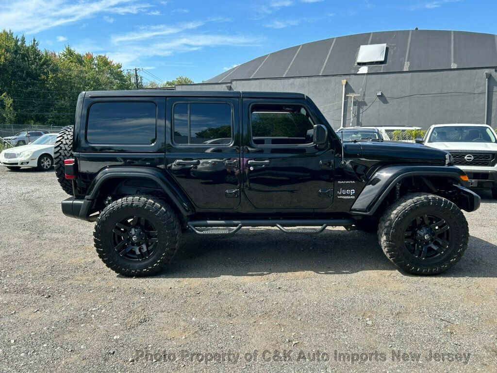 2018 Jeep Wrangler Unlimited Sahara photo 5