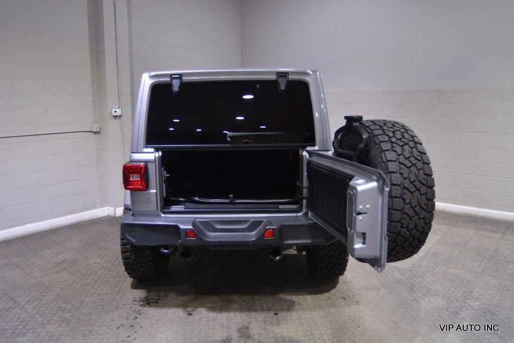 2018 Jeep Wrangler Unlimited Sahara 4x4 - 22689338 - 29