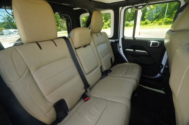 2018 Jeep Wrangler Unlimited Sahara 4x4 - 23033508 - 15