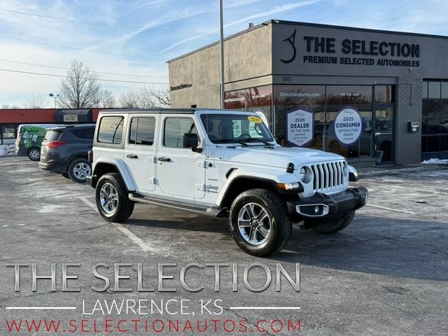 2018 Jeep Wrangler Unlimited SAHARA 4X4 W/ 3-PEICE HARD TOP - 22973887 - 0