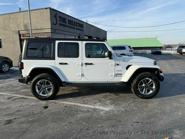 2018 Jeep Wrangler Unlimited SAHARA 4X4 W/ 3-PEICE HARD TOP - 22973887 - 13