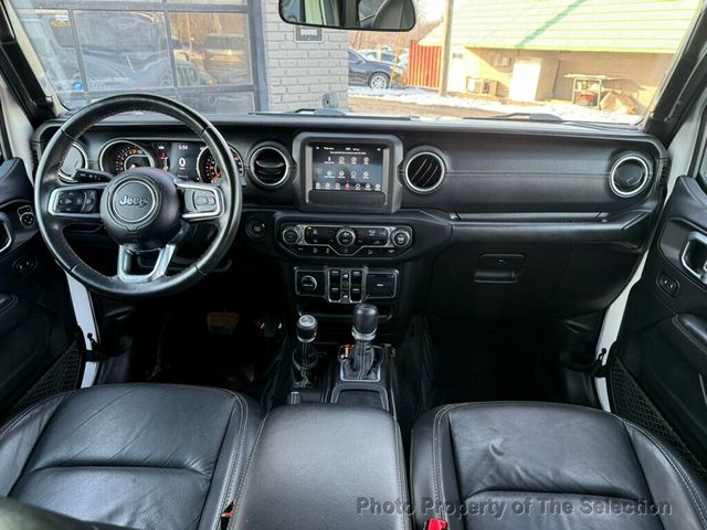 2018 Jeep Wrangler Unlimited SAHARA 4X4 W/ 3-PEICE HARD TOP - 22973887 - 16