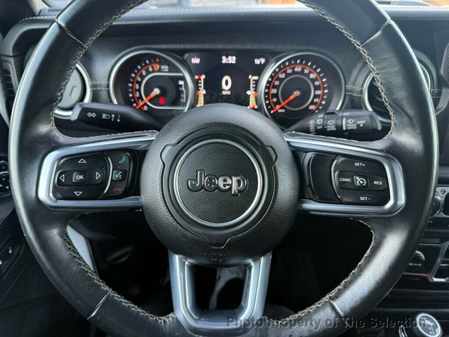 2018 Jeep Wrangler Unlimited SAHARA 4X4 W/ 3-PEICE HARD TOP - 22973887 - 17