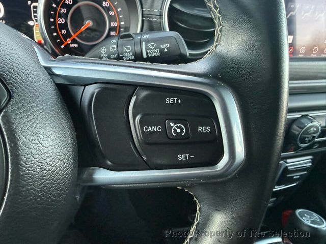 2018 Jeep Wrangler Unlimited SAHARA 4X4 W/ 3-PEICE HARD TOP - 22973887 - 19