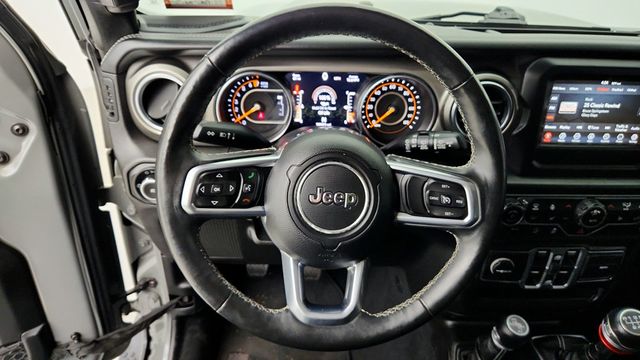 2018 Jeep Wrangler Unlimited Sahara 4x4 w/ Alpine Audio, Hardtop, 18'' Wheels & LED Lighting - 22950897 - 12