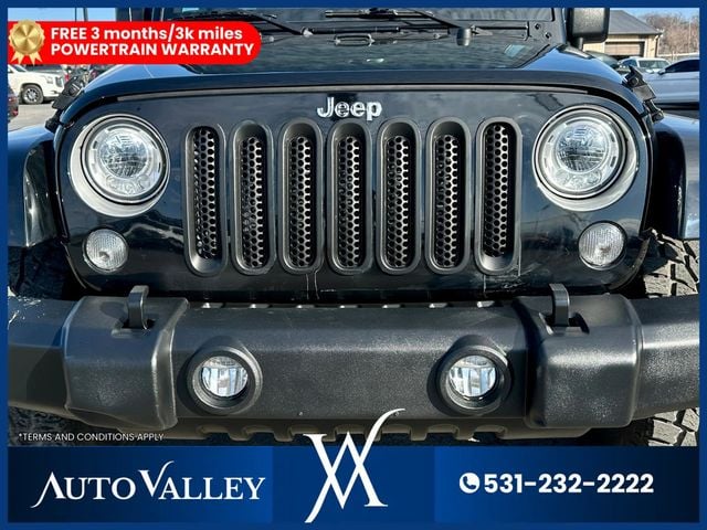 2018 Jeep Wrangler Unlimited Sahara (JK) Sport Utility 4D - 22986177 - 10