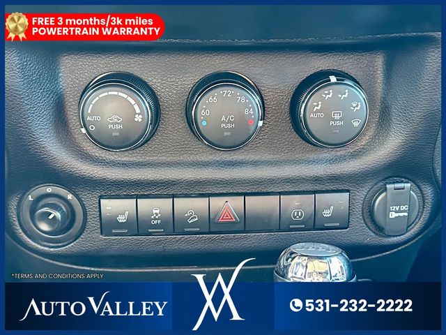 2018 Jeep Wrangler Unlimited Sahara (JK) Sport Utility 4D - 22986177 - 32