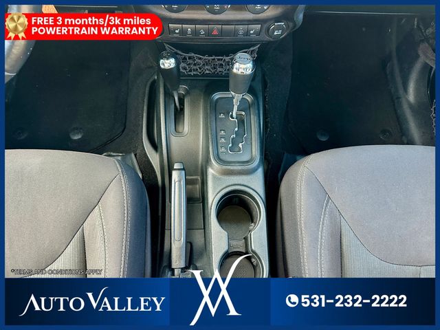 2018 Jeep Wrangler Unlimited Sahara (JK) Sport Utility 4D - 22986177 - 33