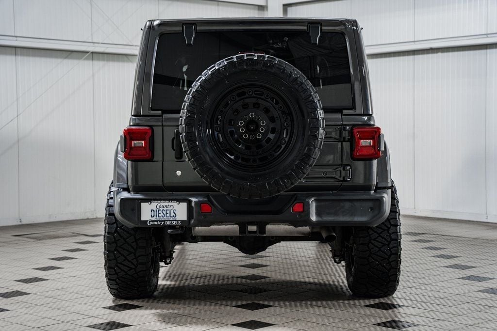 2018 Jeep Wrangler Unlimited Sahara Lifted - 22625901 - 6