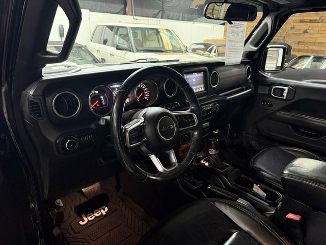 2018 Jeep Wrangler Unlimited Sahara Pkg/LeatherSeats/3" Fox Lift/XRC Front Bumper/Rear Camera - 23074407 - 9