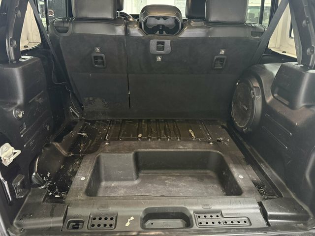 2018 Jeep Wrangler Unlimited Sahara Pkg/LeatherSeats/3" Fox Lift/XRC Front Bumper/Rear Camera - 23074407 - 22