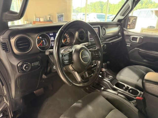 2018 Jeep Wrangler Unlimited Sport - 22990565 - 11