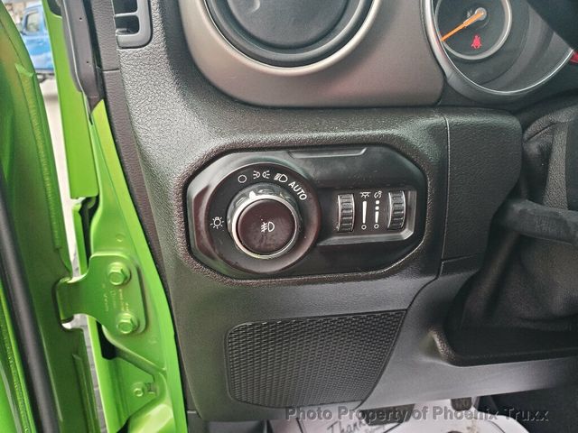 2018 Jeep Wrangler Unlimited SPORT - 22804689 - 16