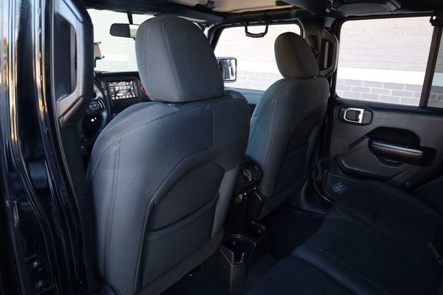 2018 Jeep Wrangler Unlimited Sport 4x4 - 22936128 - 12