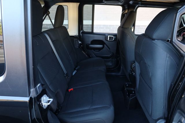 2018 Jeep Wrangler Unlimited Sport 4x4 - 22936128 - 16