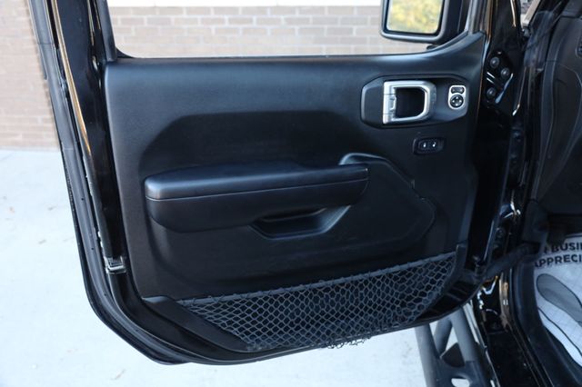 2018 Jeep Wrangler Unlimited Sport 4x4 - 22936128 - 25