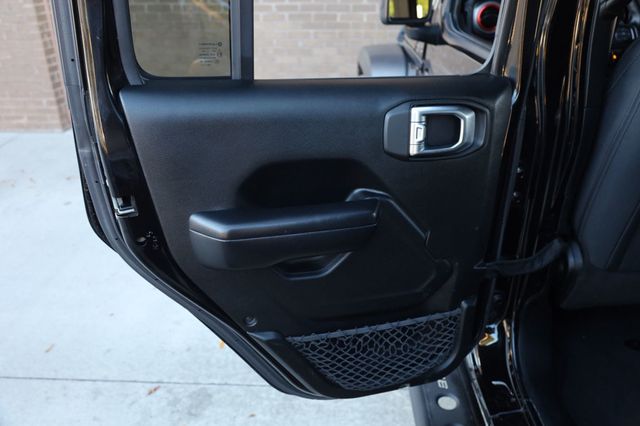 2018 Jeep Wrangler Unlimited Sport 4x4 - 22936128 - 27