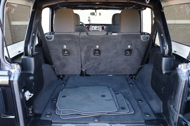 2018 Jeep Wrangler Unlimited Sport 4x4 - 22936128 - 28