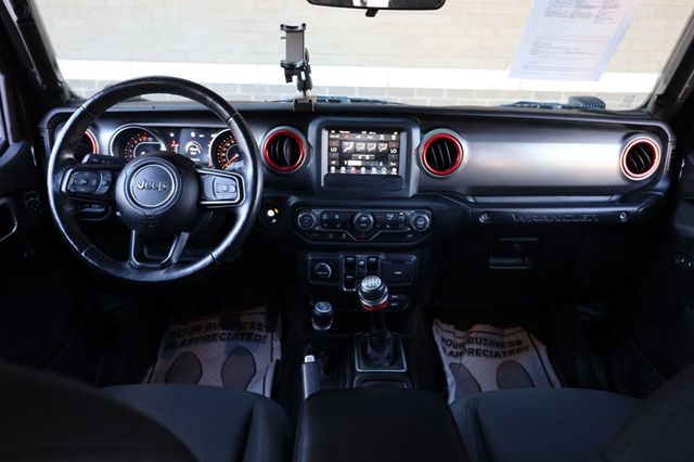 2018 Jeep Wrangler Unlimited Sport 4x4 - 22936128 - 32