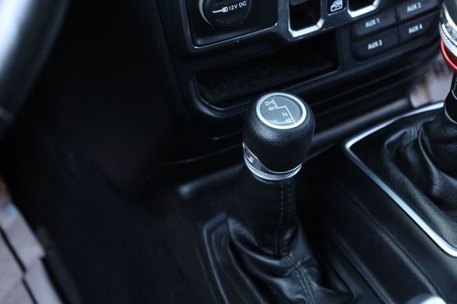 2018 Jeep Wrangler Unlimited Sport 4x4 - 22936128 - 37