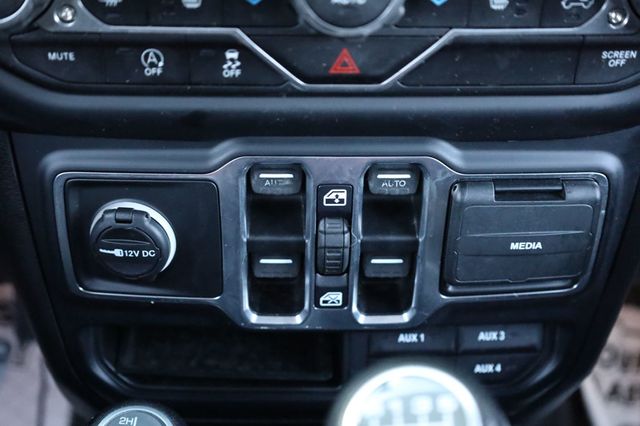 2018 Jeep Wrangler Unlimited Sport 4x4 - 22936128 - 41