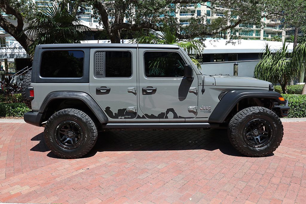 2018 Jeep Wrangler Unlimited Sport 4x4 - 23025001 - 3