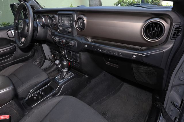 2018 Jeep Wrangler Unlimited Sport 4x4 - 23025001 - 50