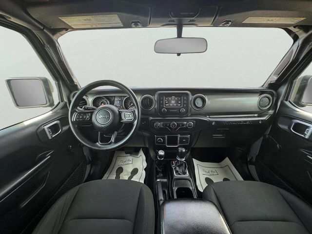 2018 Jeep Wrangler Unlimited Sport 4x4 4dr SUV (midyear release) - 23055256 - 22