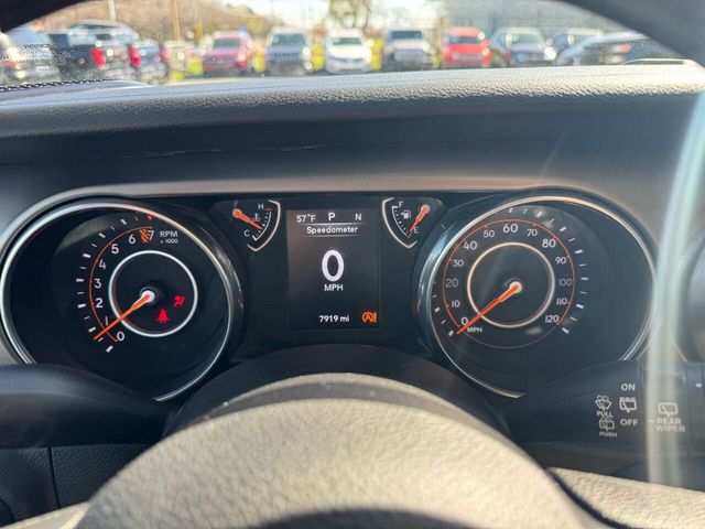 2018 Jeep Wrangler Unlimited Sport 4x4 4dr SUV (midyear release) - 22338705 - 18