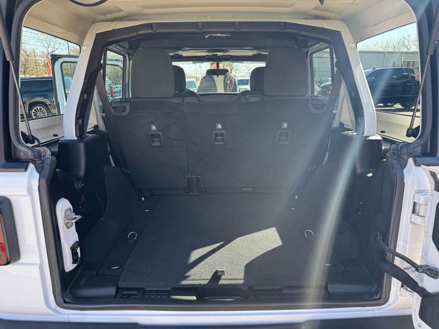 2018 Jeep Wrangler Unlimited Sport 4x4 4dr SUV (midyear release) - 22338705 - 21