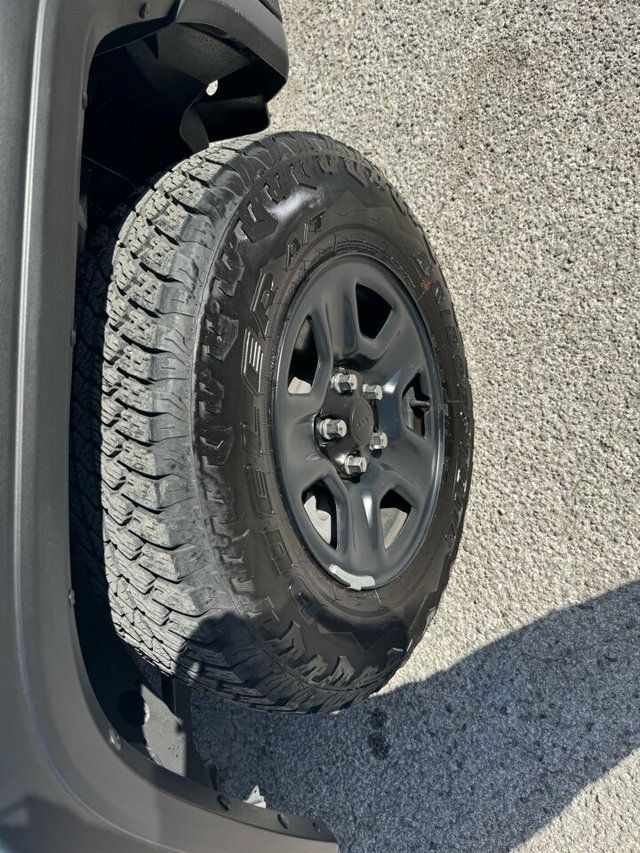 2018 Jeep Wrangler Unlimited Sport 4x4 4dr SUV (midyear release) - 22338705 - 27