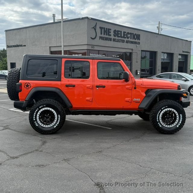 2018 Jeep Wrangler Unlimited SPORT 4X4 W/BLACK FREEDOM 3-PIECE HARDTOP PANEL - 23019748 - 17