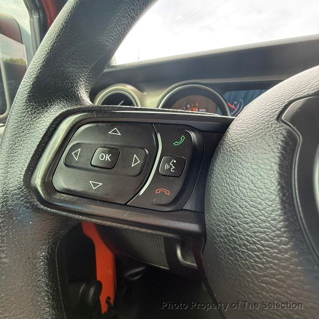 2018 Jeep Wrangler Unlimited SPORT 4X4 W/BLACK FREEDOM 3-PIECE HARDTOP PANEL - 23019748 - 27