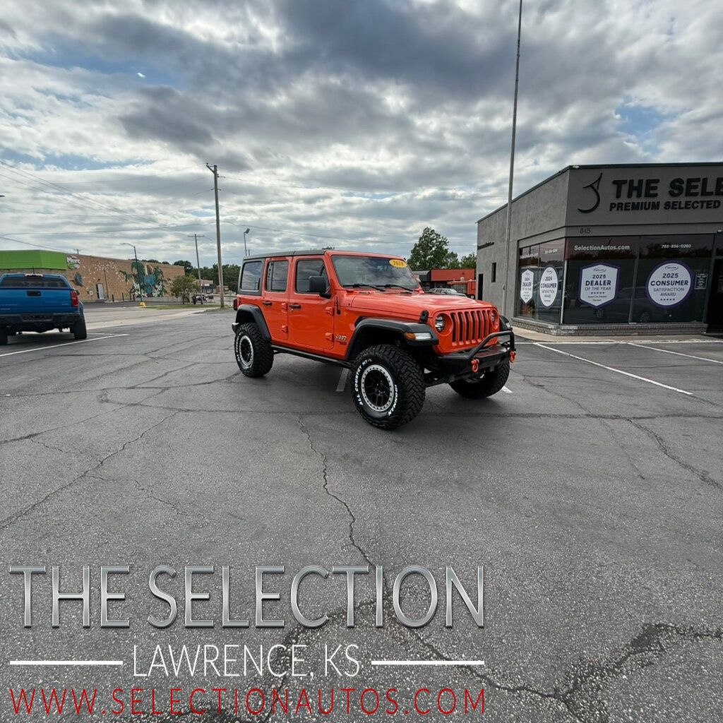 2018 Jeep Wrangler Unlimited SPORT 4X4 W/BLACK FREEDOM TOP 3-PIECE HARDTOP PANEL - 23019748 | Video 1