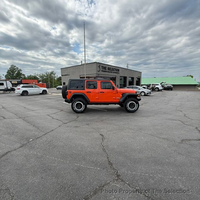 2018 Jeep Wrangler Unlimited SPORT 4X4 W/BLACK FREEDOM TOP 3-PIECE HARDTOP PANEL - 23019748 - 16