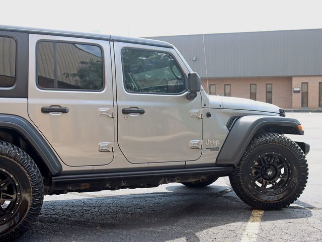 2018 Jeep Wrangler Unlimited Sport S 4x4 - 23062109 - 3