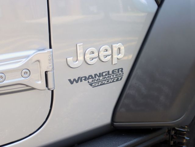 2018 Jeep Wrangler Unlimited Sport S 4x4 - 23062109 - 4