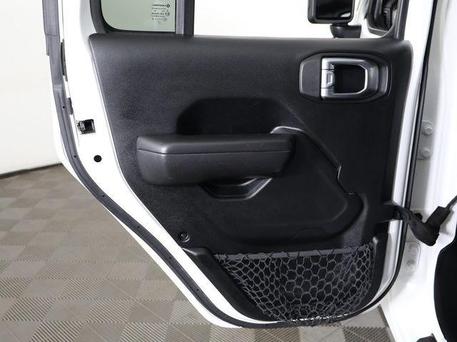 2018 Jeep Wrangler Unlimited Sport S 4x4 - 22966209 - 20