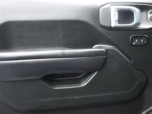 2018 Jeep Wrangler Unlimited Sport S 4x4 - 22960826 - 9