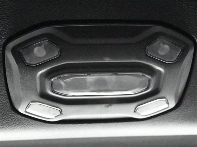 2018 Jeep Wrangler Unlimited Sport S 4x4 - 22960826 - 14